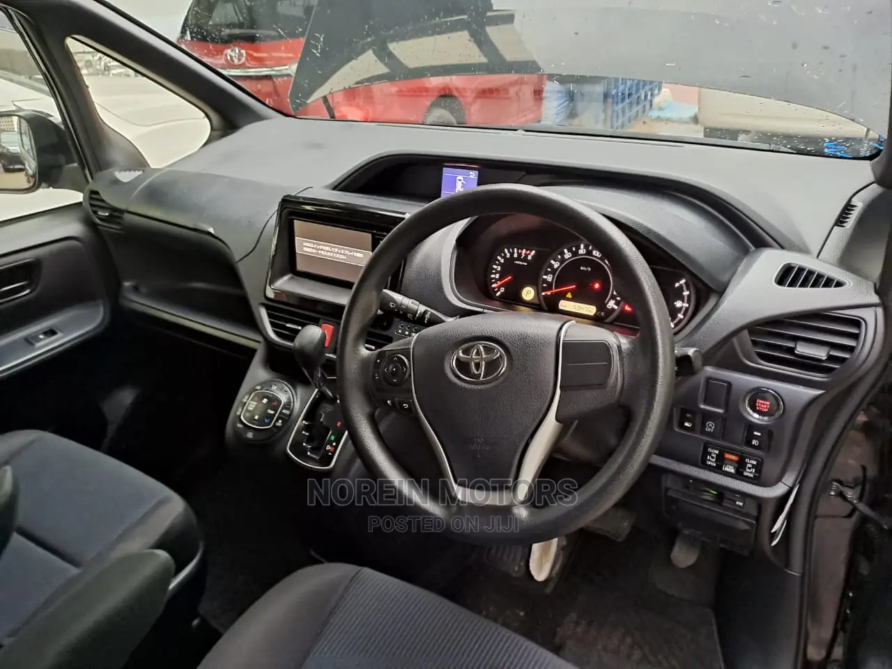 Toyota Noah 2016 Black
