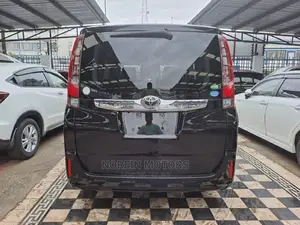 Toyota Noah 2016 Black