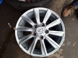 Lexus LX 570 Rims 20 Inch Set