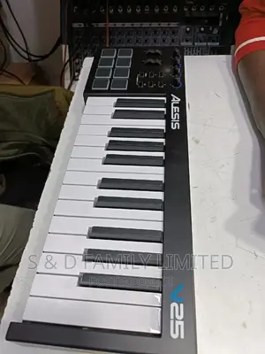 Alesis Mkii USB Midi Keyboard V25