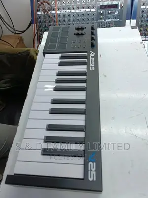 Alesis Mkii USB Midi Keyboard V25