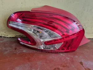Peugeot 208 (2012-2015) Taillight/ Backlight/ Rear Light