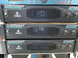Behringer EP 4000 Amplifier