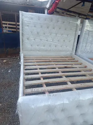 White Chester Bef With Plywood