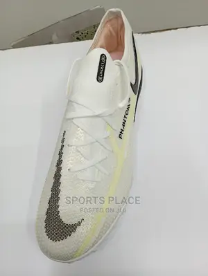 Nike Phantom GT2 Astro Turf Boots - White