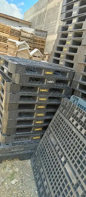 All Plastic Pallets