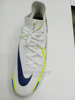 Nike Phantom GT Turf Boots - Progress