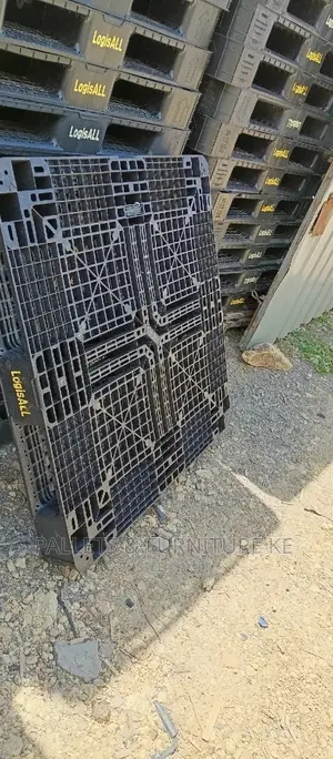 Plastic Pallets Global