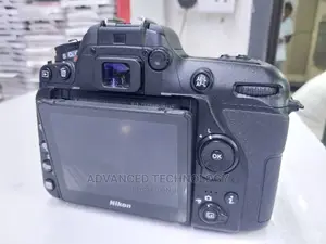 Nikon D7500 Kit With 18-135mm