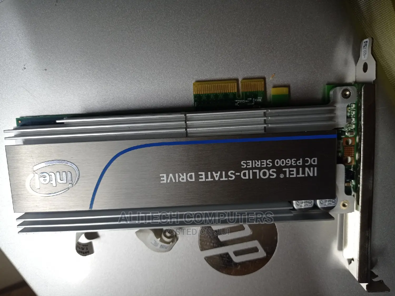 PCIE Intel Computer Solid State ( SSD 1.2TB)