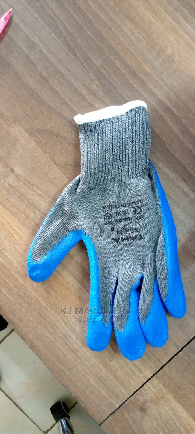 Protective Hand Gloves