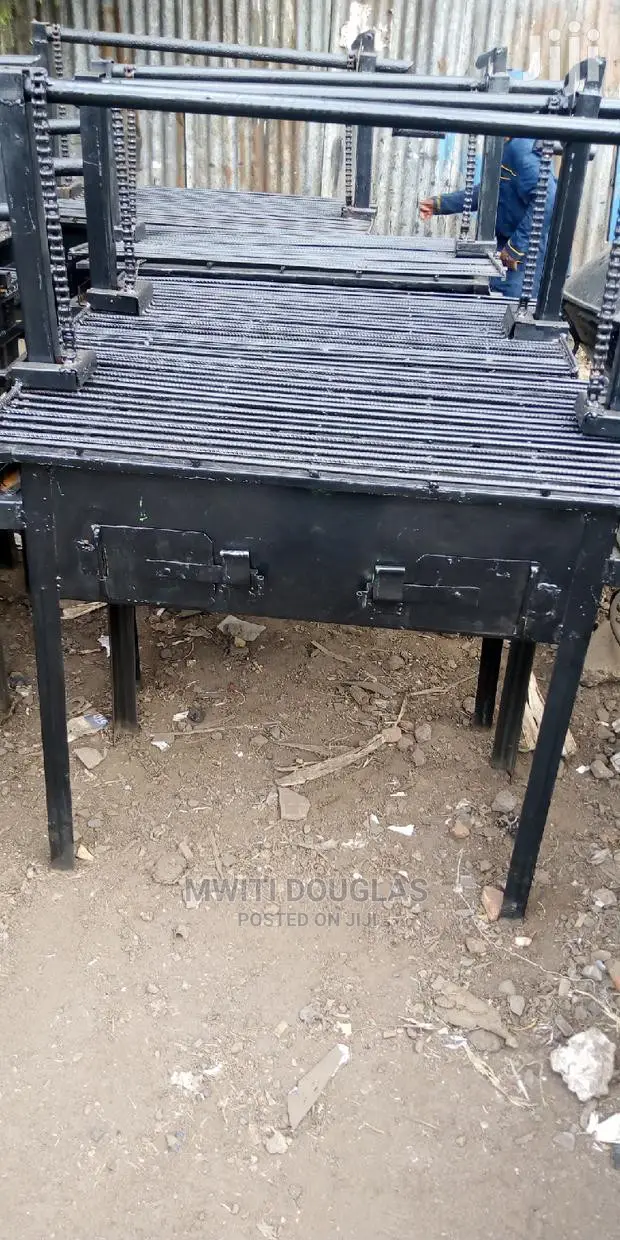 Commercial Grill Jiko