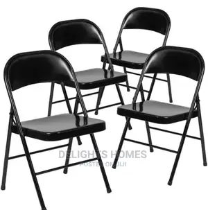 Avenue Foldable Padded Chair*