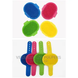 Pet Bath/Massage Brush With Adjustable Ring