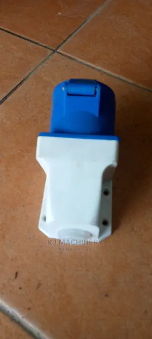 Single Phase Industrial Socket