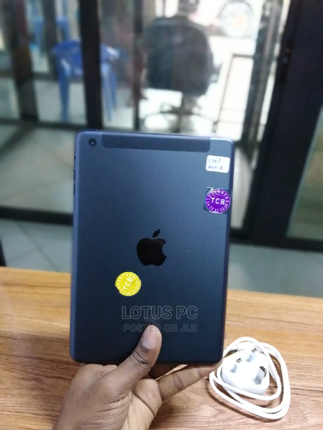 Apple iPad Mini Wi-Fi 32 GB Gray