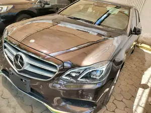 Mercedes-Benz E250 2015 Brown
