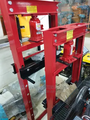 Hydraulic Pressing Machine