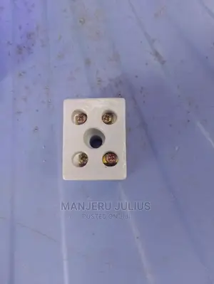 Porcelain Connector