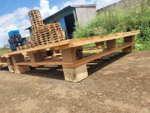 Bed - Pallet Bed 4*6 Bed - Pallet Bed With Blazed Patterns