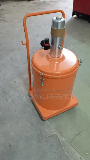 Grease Bucket