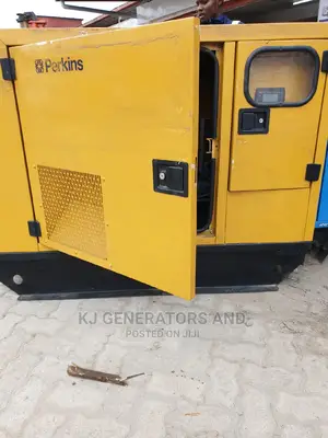 Perkins Generator 13.2 Kva.