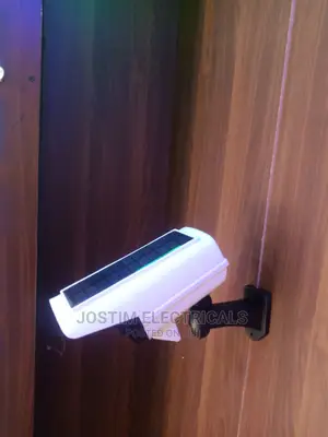 Solar Monitoring Lamp