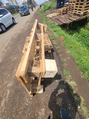 Cosy Pallets Bed - 4*6ft Pallet Bed