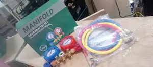 Manifold Gauge and Hose Set