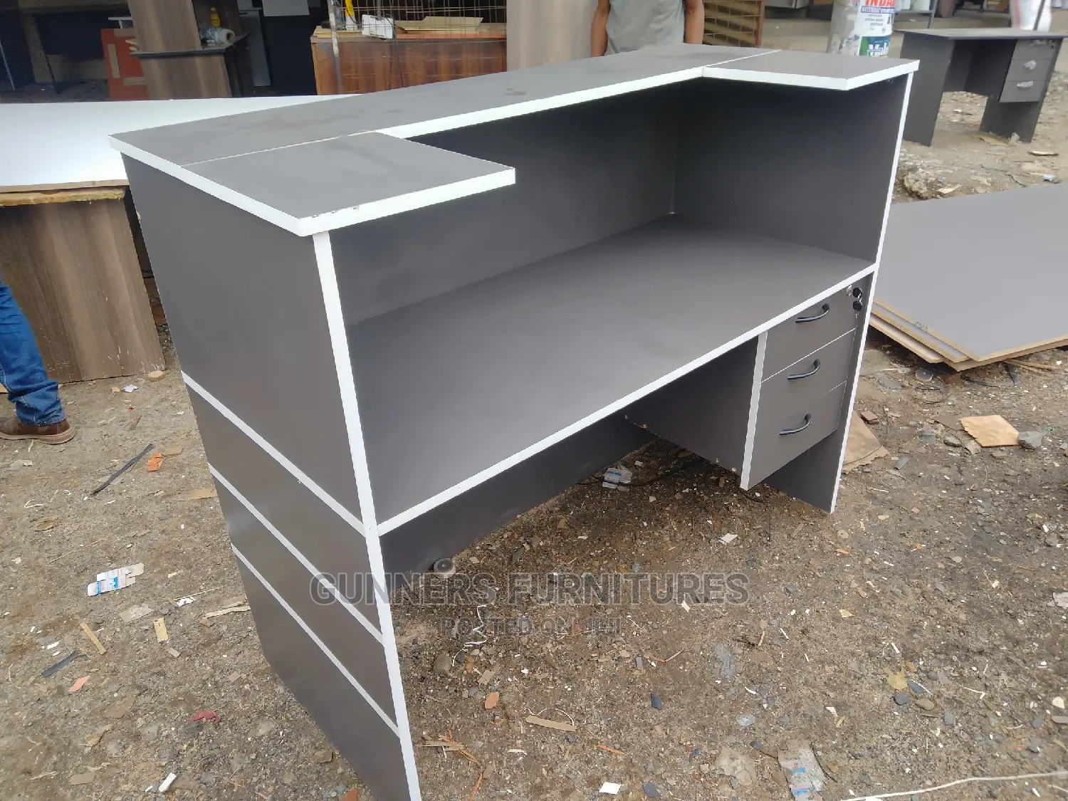 Receptionist Desk