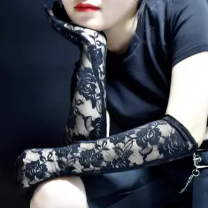 Floral Lace Gloves