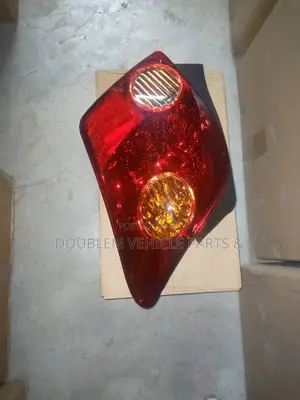 Tail Lamp Toyota IST 2005