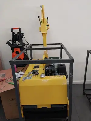 Honda Single Drum Pedestrian Roller