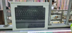 Microsoft Surface Pro 8/Surface Pro X Signature Keyboard