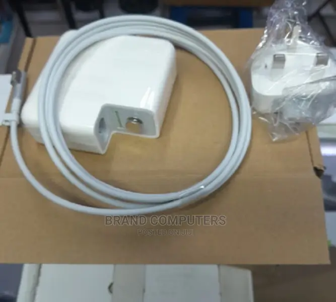 Apple 60W Magsafe Power Adapter (For Macbook )