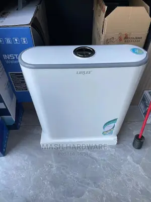 Lirlee Plastic Cistern,
