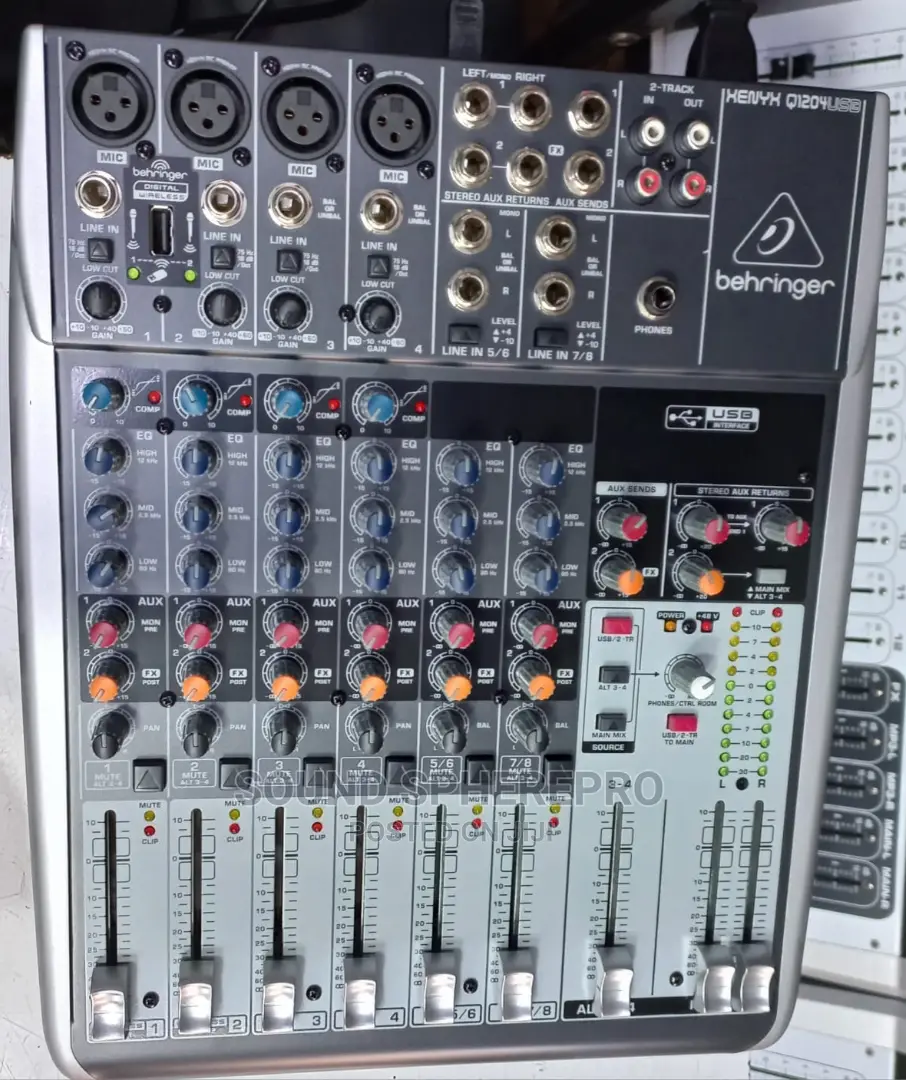 Behringer Q1204 USB Mixer