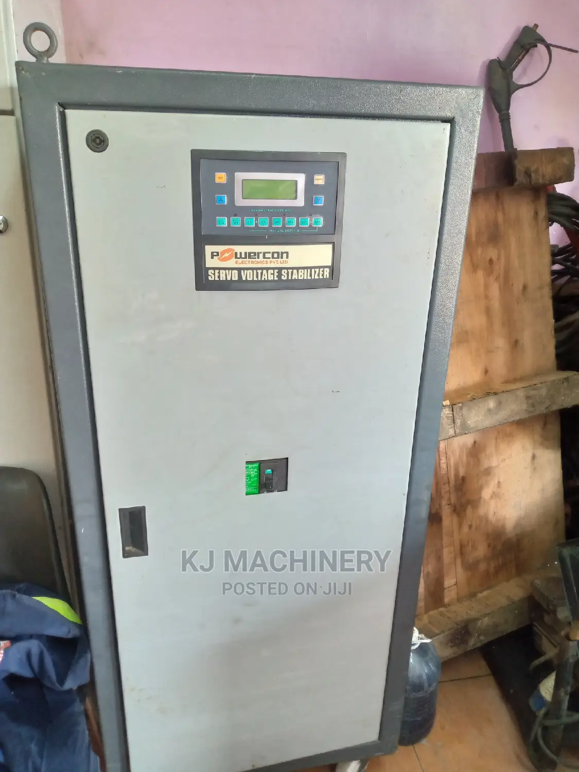 Servo Voltage Stabilizer 110kva