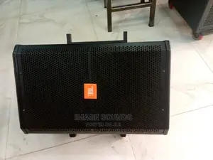 JBL Monitor Speaker With Stand