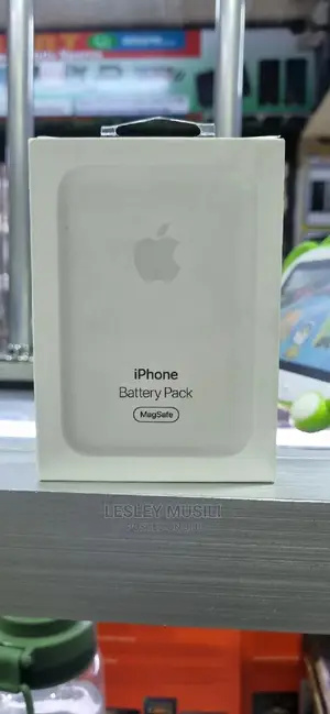 Apple iPhone Battery Pack Magsafe