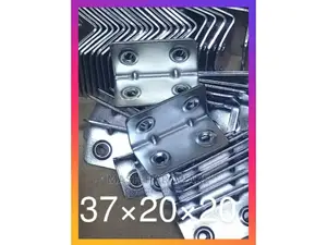 37*20*20 Córner Braces