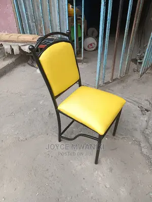 Balls Chair for Restaurant, Colour Yellow