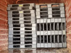 Imported Black Plastic Pallets - Plastic Pallets