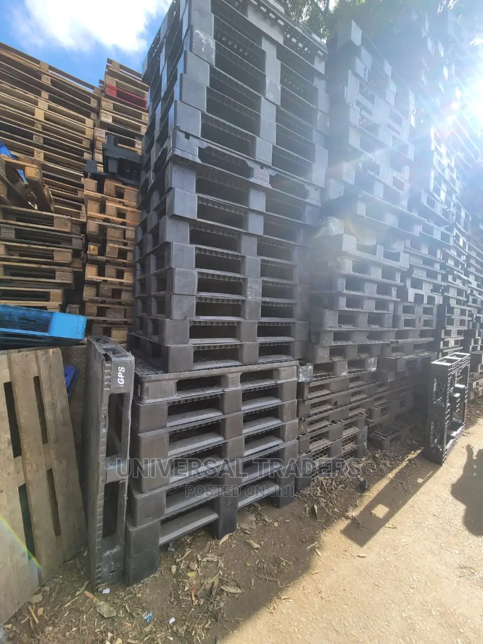 Plastic Pallets - Heavy Duty - H1