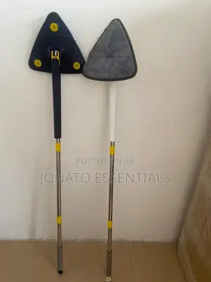 Triangular Squeeze Mop