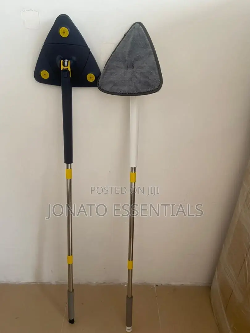Triangular Squeeze Mop