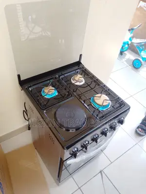 Nunix 3 Gas + 1 Electric Plate Free Standing Cooker.