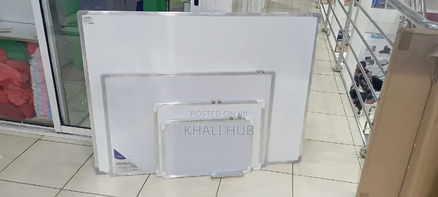 Whiteboard• Whiteboards-Whiteboards••