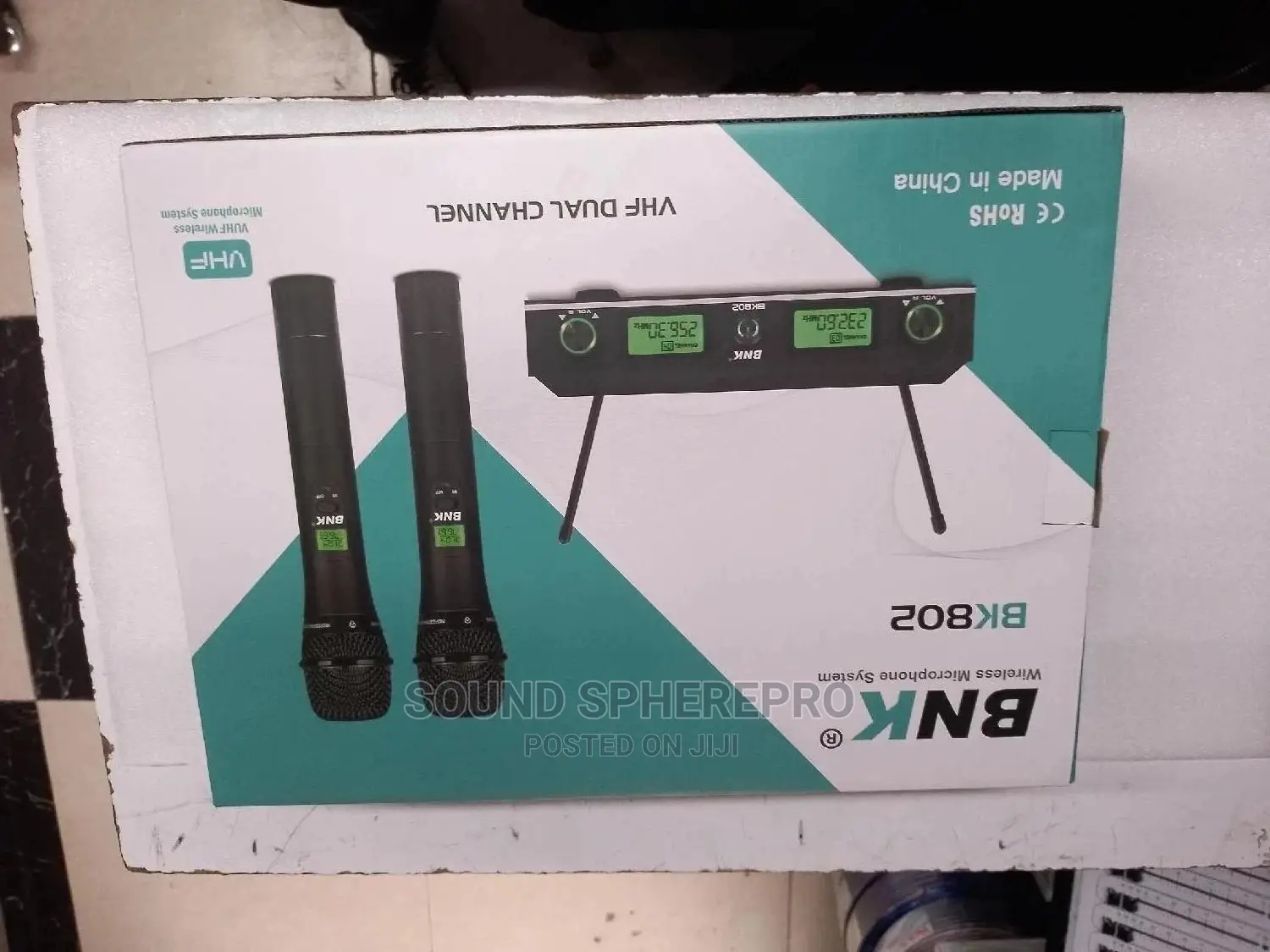 BNK 802 Wireless Microphone