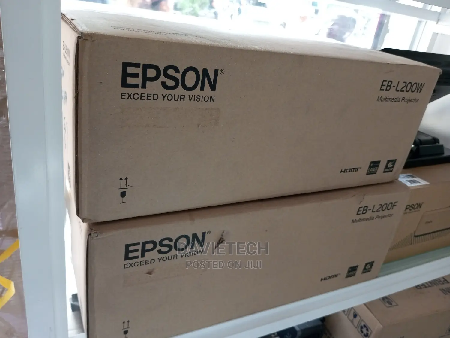 EPSON Eb L200W Laser Projector
